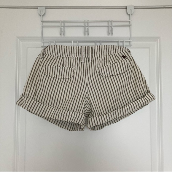 Abercrombie & Fitch Shorts Cotton Blend Striped - Picture 3 of 5
